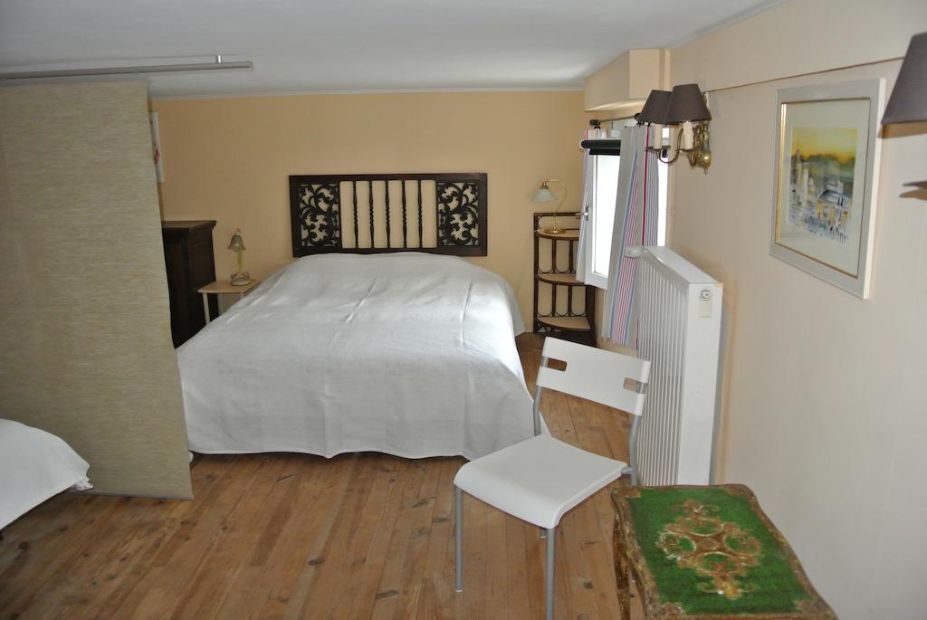 Ferienwohnung En Avignon 30133 Les Angles Les Angles  Zimmer foto